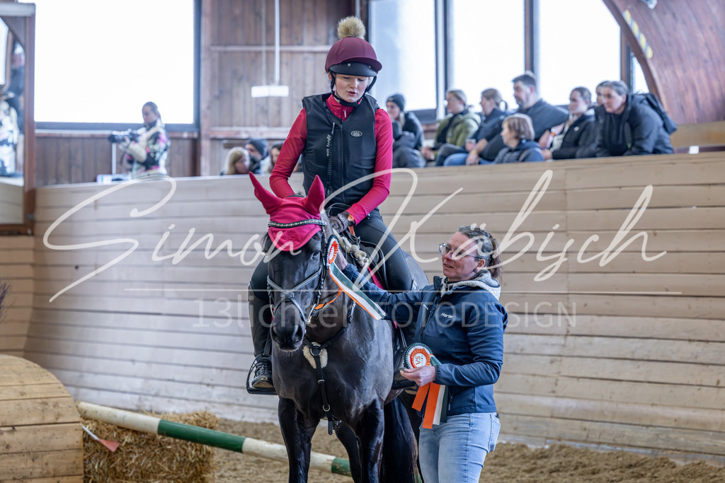 20260222-_3LI2476 | Tierfotografie Pferde, Hunde, Katzen, Haustiere.
Turnierfotografie Reitturniere, Reiten, Springreiten, Dressur in Hanau, dem Main-Kinzig-Kreis und dem Rhein-Main- Gebiet um Frankfurt
