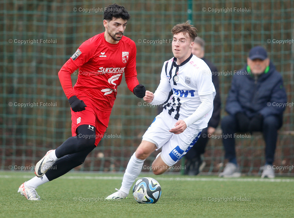 A_LUI_100224_18 | SPORT,FUSSBALL,TESTSPIEL ASKOE OEDT-SPG LASK AMATUERE 10.02.2024 IM BILD:BUENYAMIN KARATAS  (OEDT) UND ALEXANDER MICHLMAYR (SPG LASK) FOTO:FOTOLUI