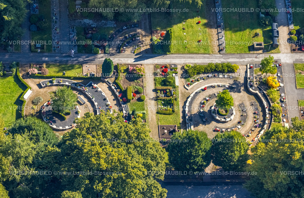 Schwelm240813569 | Luftbild, Evangelischer Friedhof Gräberfeld und Urnengräber im Kreis, Schwelm, Ruhrgebiet, Nordrhein-Westfalen, Deutschland