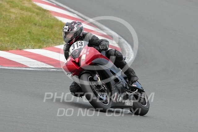 2024_05_16_PBK_17296 | Sportfotografie; SlowMotion; Video; Rennstrecke; Hafeneger; Speer; Racing; RSE; BMW; CBO; Trackday; Motorsportarena; Hockenheimring; Brno; Most; Barcelona; Valencia