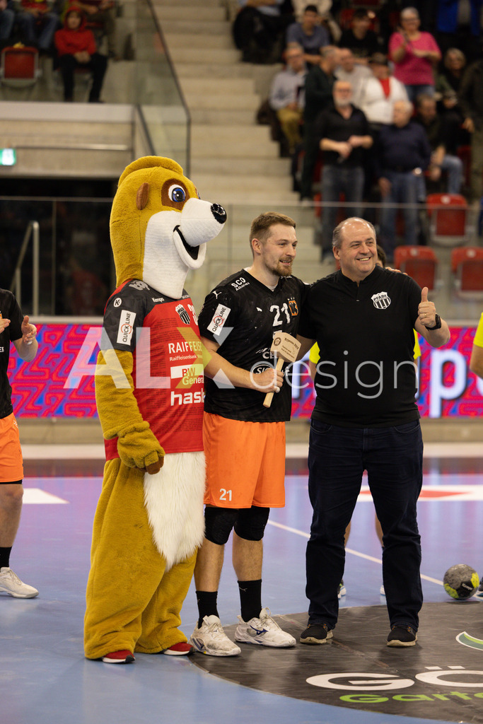Handballen I Herren I Saison 2025-2026 I Quickline Handball League 2026 | Men I 18. Spieltag I Pfade Winterthur - Kadetten Schaffhausen I 20.12.2025 | 21 Daniel Reznicky (Kadetten Schaffhausen) - Kreisläufer - Realisiert mit Pictrs.com