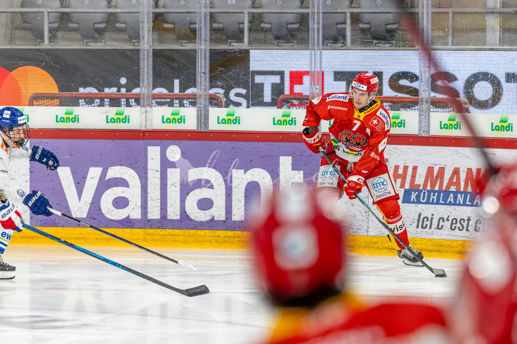 EHCB vs GCK 20260104-6020 | Sportbilder, Sportfotograf, Hochzeits- und Eventfotografin, Flugshows, Portraits und Tiershooting, Aviation, Downhill, Nationalleague, Swissleague, International