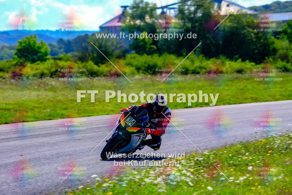 034-5582 | Hier findet Ihr Bilder von Touristenfahrten auf der Nürburgring Nordschleife oder von anderen Veranstaltungen die ich besucht habe. Viel Spass beim Durch Schauen 