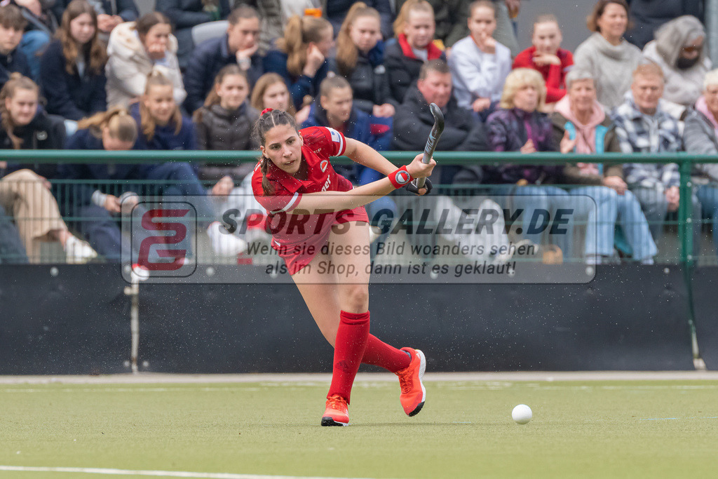 HK_20230416_107027 | 1. Bundesliga Damen Düsseldorfer HC - Rot-Weiss Köln am 16.4.2023 DHC Düsseldorf, Düsseldorf , Maja Weber ( Rot-Weiss Köln #21 )