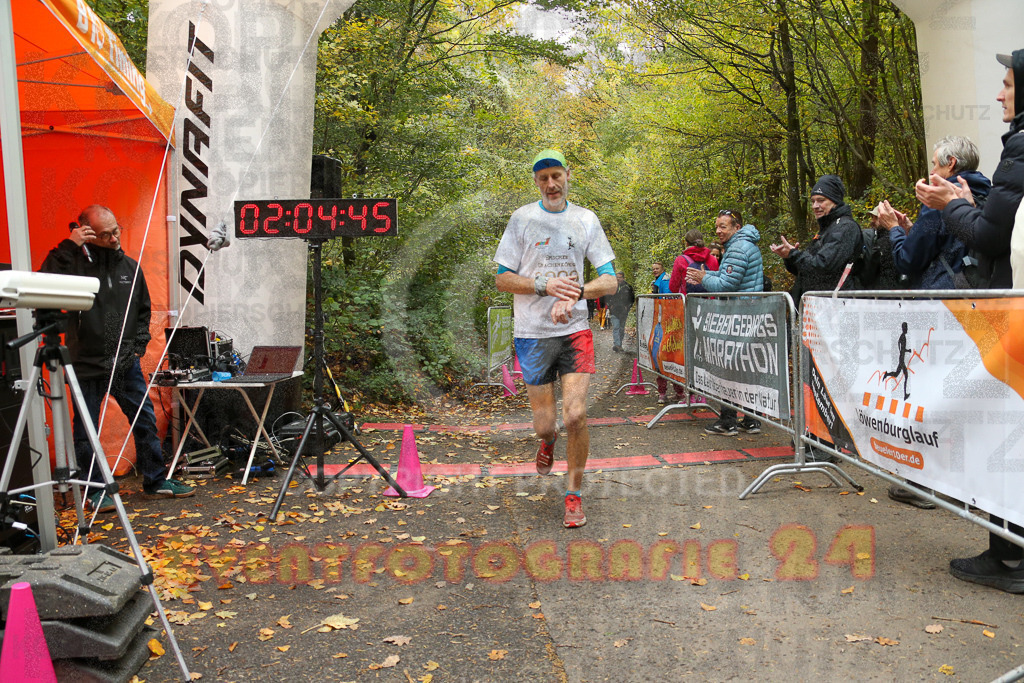 251026_1206_EX1_9891 | Sportfotografie im Rhein-Sieg Kreis, Köln, Bonn, NRW, Rheinland Pfalz, Hessen, etc. Unser Tätigkeitsfeld umfasst den Laufsport vom Volkslauf über den Marathon, Duathlon, Triathon bis zum Ultralauf wie Kölnpfad Ultra oder Schindertrail.