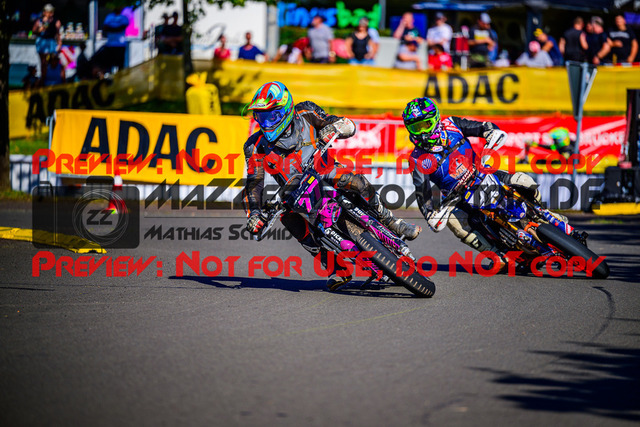 MaZZes_FotoMatrix_240816_6021986_1856 | UE40