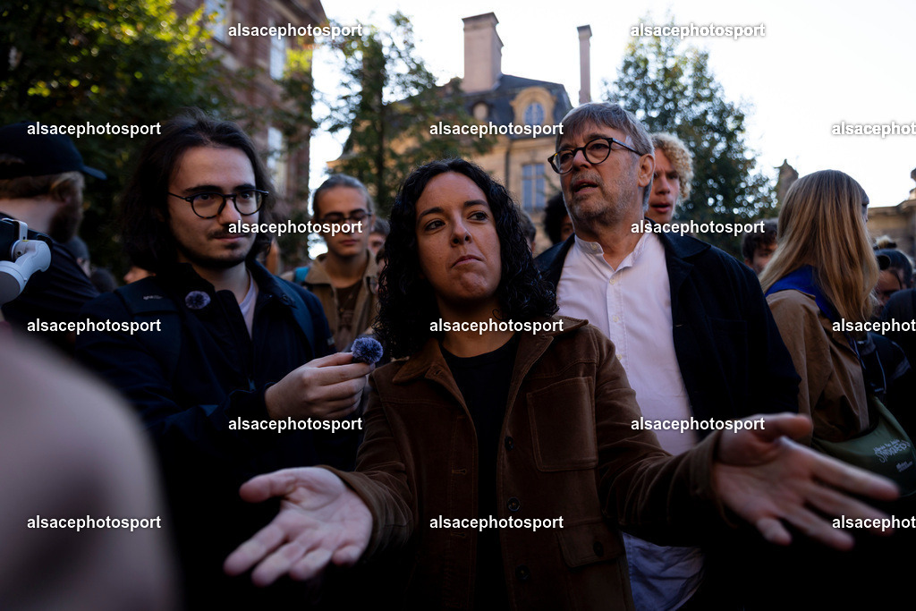 _B7A9098 | manifestation de lycéens à Strasbourg, le 6 octobre 2026, dans le cadre d’un mouvement national de protestation contre les conditions d’apprentissage. - Realisiert mit Pictrs.com