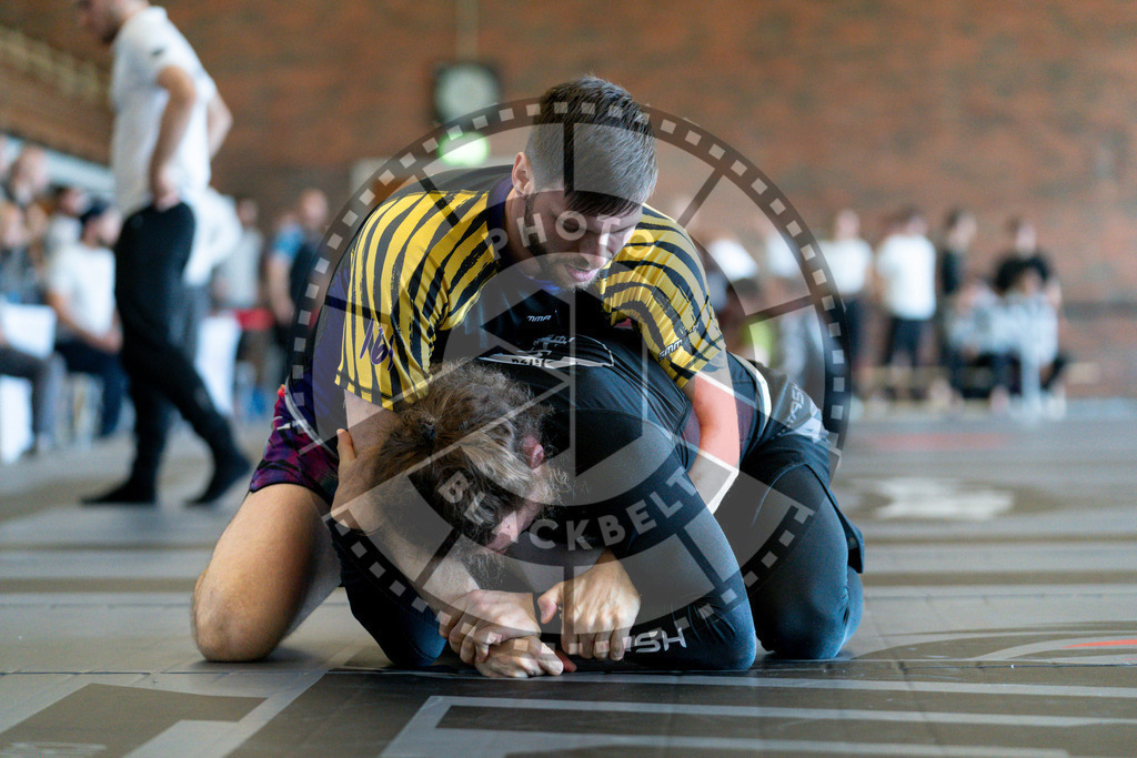 20240608PBB00933 | Fighters compete during the ILLCS VII summer edition luta livre competition in Hannover, Germany, on June 8, 2024.