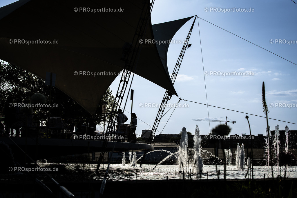 20. OBI Nachtlauf des ASV Koeln, 17.05.2023 | Koeln, 17.05.2023: Impressionen vom 20. OBI Nachtlauf des ASV Koeln rund um den Tanzbrunnen. Foto: Beautiful Sports Pressefotoagentur (www.beautiful-sports.com)