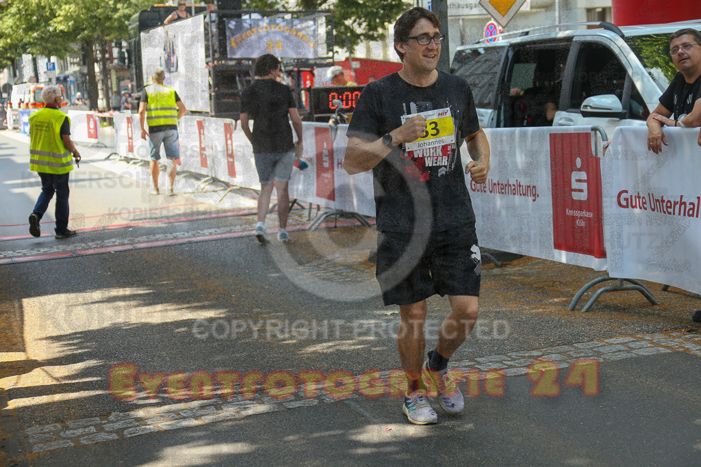 230624_1507_EX1_3974 | Sportfotografie im Rhein-Sieg Kreis, Köln, Bonn, NRW, Rheinland Pfalz, Hessen, etc. Unser Tätigkeitsfeld umfasst den Laufsport vom Volkslauf über den Marathon, Duathlon, Triathon bis zum Ultralauf wie Kölnpfad Ultra oder Schindertrail.