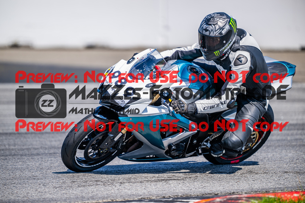 MaZZes_FotoMatrix_240520_6021986_9449 | GELB