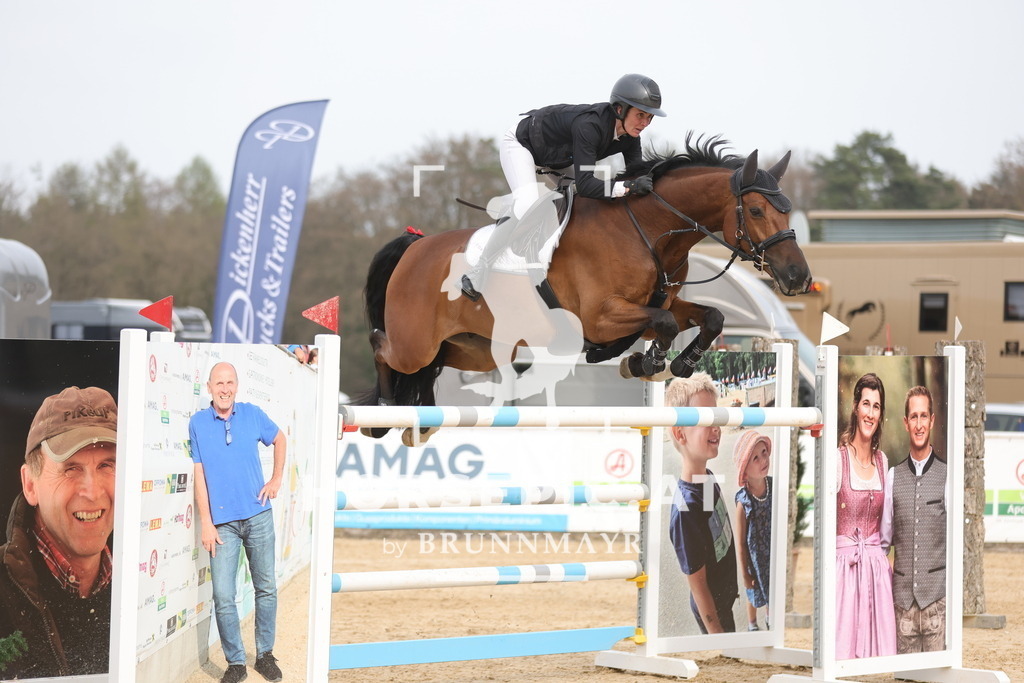 0P6A7505 | Willkommen bei Brunnmayr - Design & Fotografie – Ihrem Spezialisten für Reitturniere und Pferdeveranstaltungen in Oberösterreich, Salzburg und Bayern! Seit über 17 Jahren sind wir leidenschaftlich dabei.
