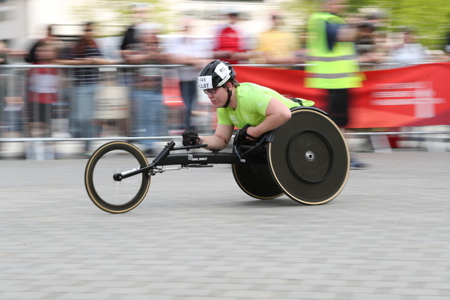 A90I5938 | Daniel Schäfer FotografieDie Schönsten Erinnerungen verblassen mit der Zeit. Doch Fotos helfen uns diese Erinnerungen, die Emotionen und den besonderen Moment ein Stück weit zurück zu holen.