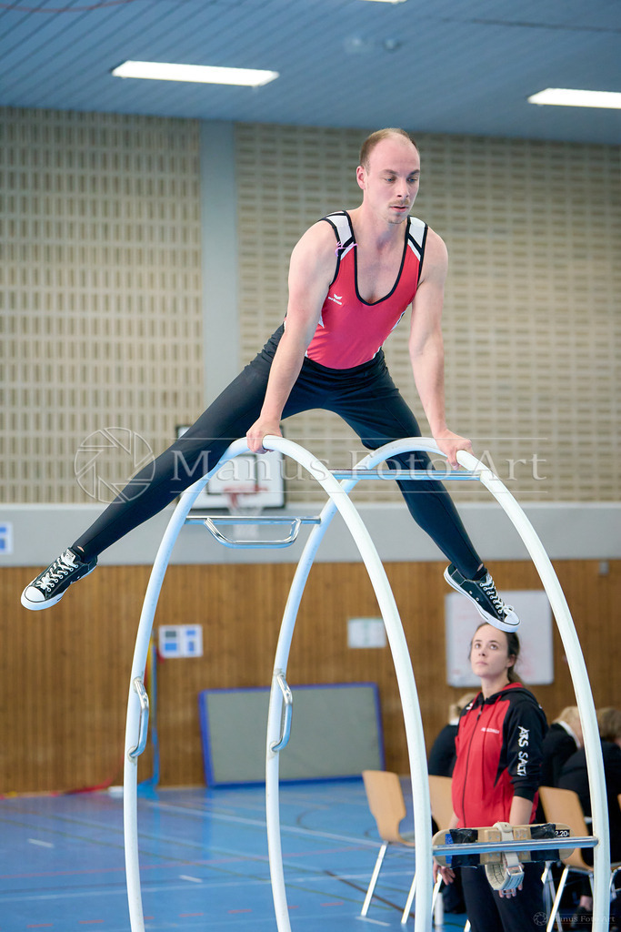 C-DSC03088 | Professionelle Sportfotografie in Hamburg, Schleswig-Holstein und Niedersachsen – spezialisiert auf Rhönrad, Geräteturnen, Leistungsturnen und rhythmische Sportgymnastik. Bundesweite Begleitung von Rhönrad-Events. Jetzt Sport-Fotos - Realisiert mit Pictrs.com