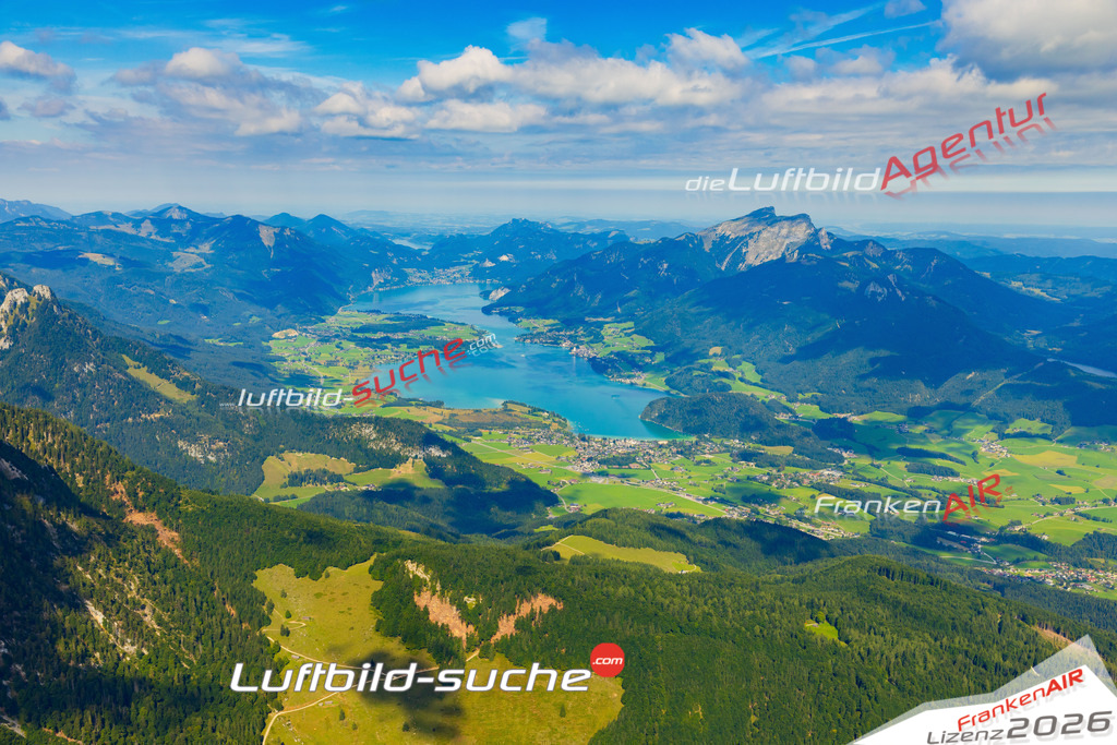 Schrägluftbild  Wolfgangsee  Strobl - Das Luftbild wurde 2025 vom UL-Flugzeug heraus erstellt ( keine Drohne ) - Hochauflösende Luftaufnahme -Nicht vergleichbar mit Google Maps oder Satelittenbilder- Die Geschenkidee !Mit Lizenz und Bildrechte bestellbar