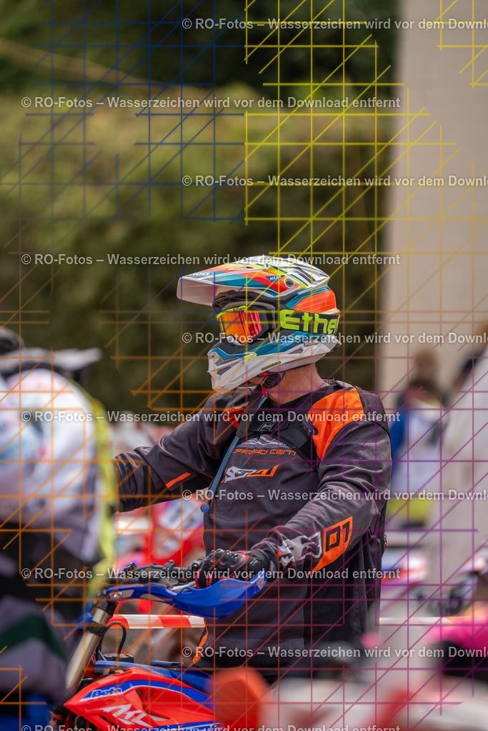 Niederwürzbach 3 Lauf-74 | Sportfotografie von RO-Fotos: Motorsport, Motocross, Enduro, Laufveranstaltungen und Triathlon. Professionelle Fotos von Sportlern und Events. - Realisiert mit Pictrs.com