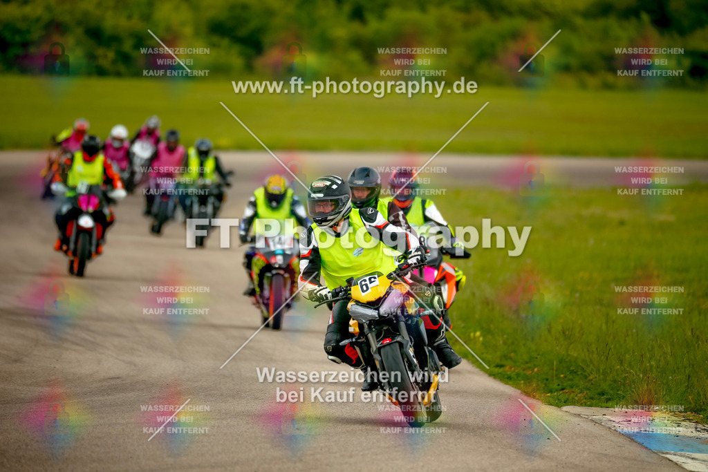 _MOT2422 | Hier findet Ihr Bilder von Touristenfahrten auf der Nürburgring Nordschleife oder von anderen Veranstaltungen die ich besucht habe. Viel Spass beim Durch Schauen 