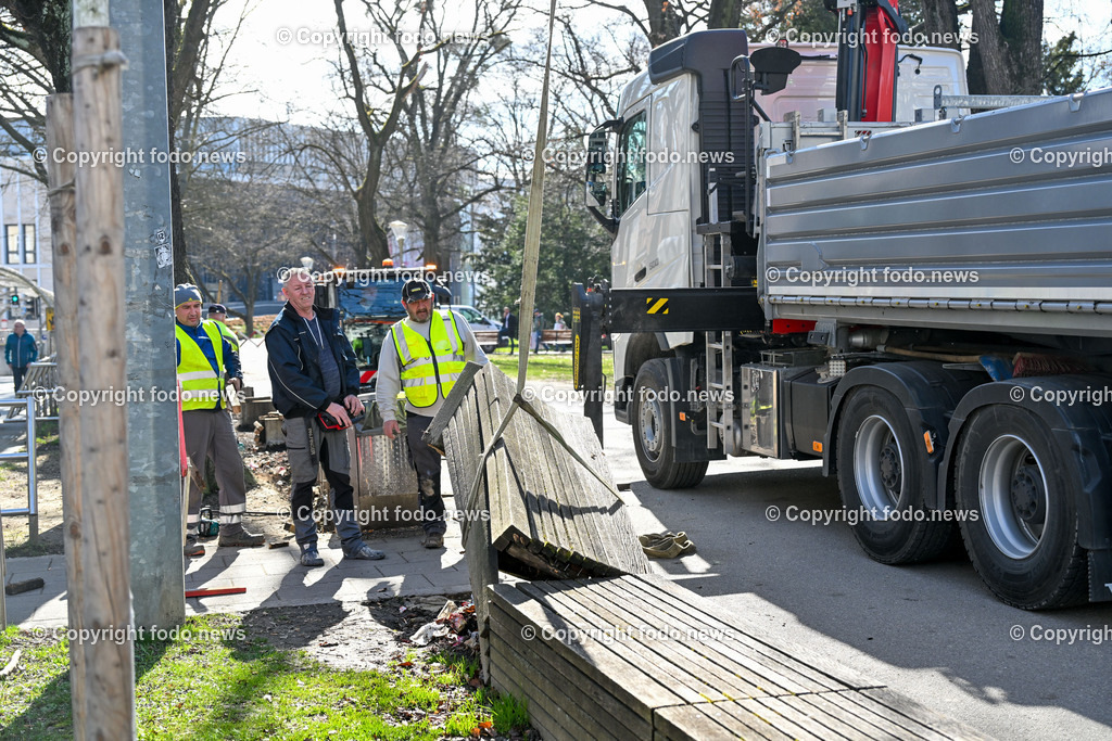 Volksgarten_ Baenke_ 04.03.2024-11 | 04.03.2024, Linz, AUT, Volksgarten, im Bild Baenke, Sitzgelegenheit, Montage, Demontage, Magistrat