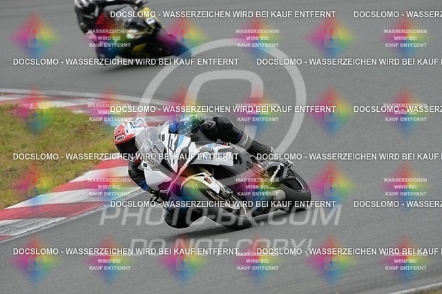 2025_09_01_PBK_42110 | Sportfotografie; SlowMotion; Video; Rennstrecke; Hafeneger; RSE; Speer; Trackday; Motorsportarena; Hockenheimring; Brno; Most; Barcelona; Valencia, Benny; Kaetzmer;