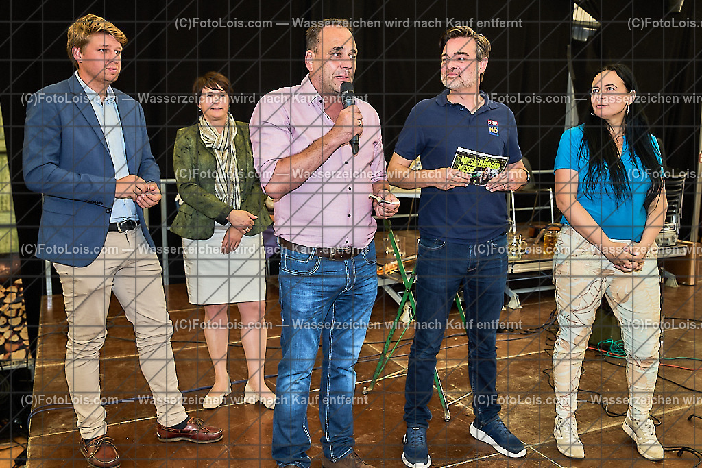 ALP9847_MESSE_LAND-FORST-JAGD_MEGA-Gewinnspiel-Verlosung | (C)FotoLois.com, Alois Spandl, WIESELBURGER MESSE LAND-FORST-JAGD, Ziehung der Sozial-Media-Gewinnspiel-Sieger der Aussteller, So 9. Juni 2024.