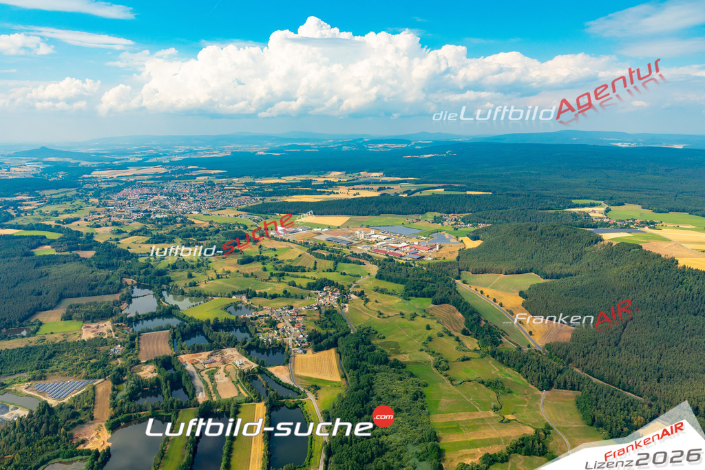 Die Luftaufnahme Dießfurt - Pressath wurde 2022 vom Flugzeug aus (keine Drohne) erstellt. Hohe Auflösung -für große Poster und Wandbilder geeignet - Garantiert!