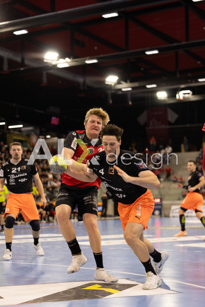 Handballen I Herren I Saison 2025-2026 I Quickline Handball League 2026 | Men I 18. Spieltag I Pfade Winterthur - Kadetten Schaffhausen I 20.12.2025 | 4 Lukas Saueressig (Kadetten Schaffhausen) - Rückraum mitte - Realisiert mit Pictrs.com