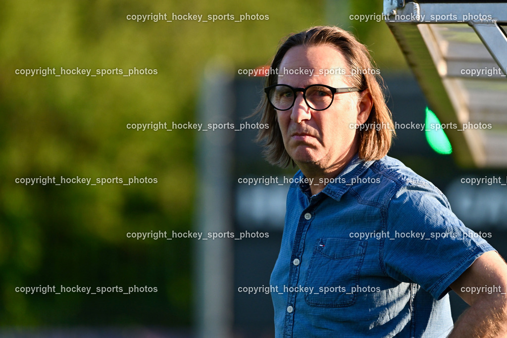 SAK vs. SC ST. Veit | Headcoach SAK Richard Huber, SAK vs. SC ST. Veit, SAK vs. SC ST. Veit am 30.04.2025 in Klagenfurt (Sportpark Welzenegg), Austria, (Photo by Bernd Stefan)