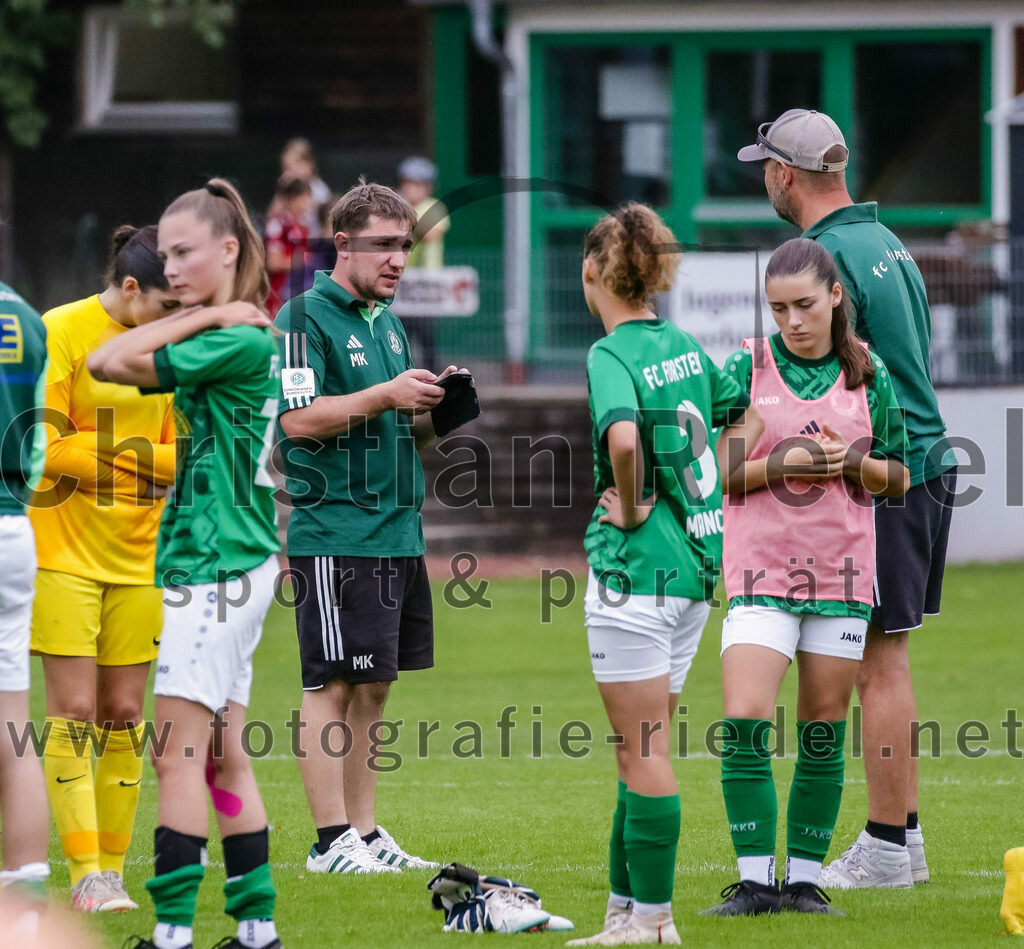 2023-10-07_107_FC_Forstern_gegen_Karlsruher_SC | Forstern, Deutschland, 07.10.2023:
Fußball, B-Juniorinnen-Bundesliga Süd 2023 / 2024, 4. Spieltag, FC Forstern gegen Karlsruher SC, Endergebnis: 1:1

Foto: Christian Riedel / fotografie-riedel.net