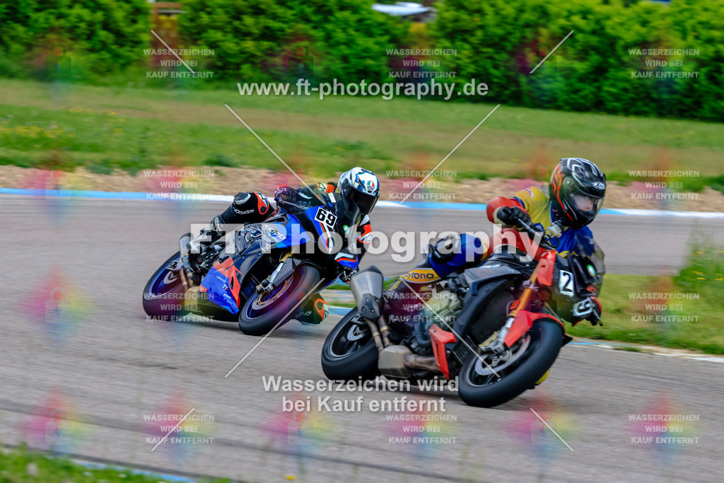 MotoTeam-8798 | Hier findet Ihr Bilder von Touristenfahrten auf der Nürburgring Nordschleife oder von anderen Veranstaltungen die ich besucht habe. Viel Spass beim Durch Schauen 