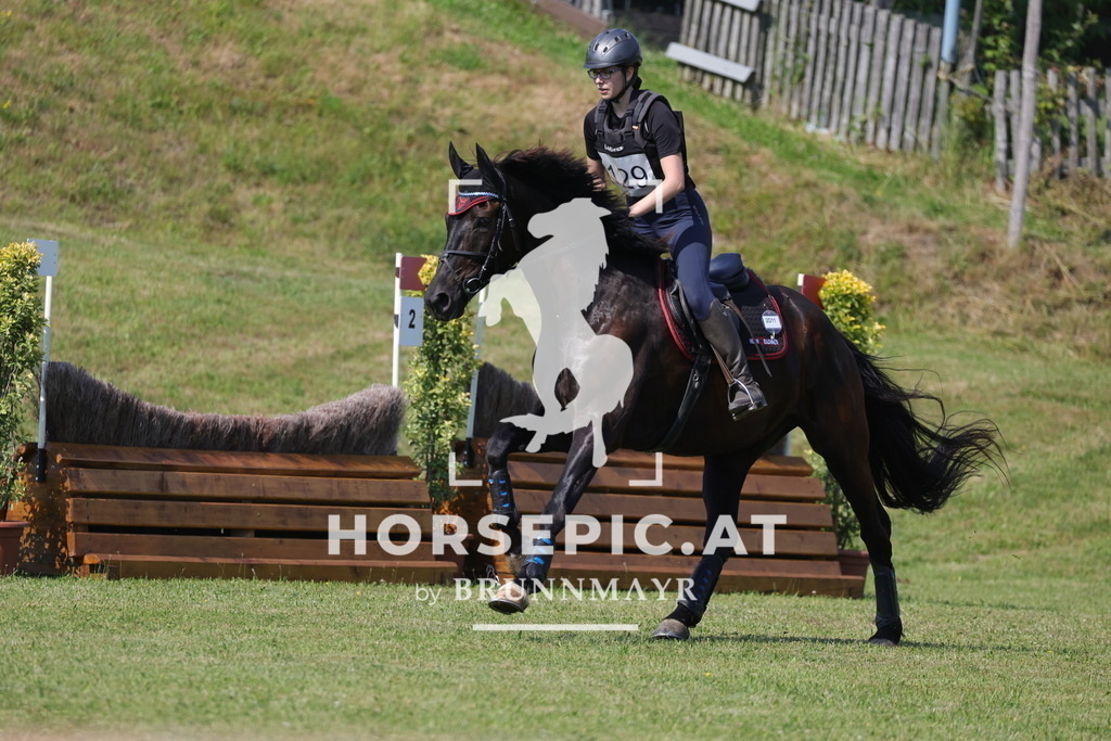 0P6A9035 | Willkommen bei Brunnmayr - Design & Fotografie – Ihrem Spezialisten für Reitturniere und Pferdeveranstaltungen in Oberösterreich, Salzburg und Bayern! Seit über 17 Jahren sind wir leidenschaftlich dabei.