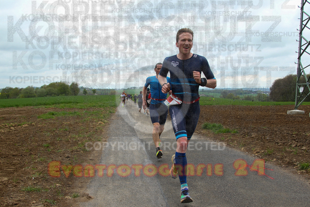 250413_1123_EV4_7623 | Sportfotografie im Rhein-Sieg Kreis, Köln, Bonn, NRW, Rheinland Pfalz, Hessen, etc. Unser Tätigkeitsfeld umfasst den Laufsport vom Volkslauf über den Marathon, Duathlon, Triathon bis zum Ultralauf wie Kölnpfad Ultra oder Schindertrail.