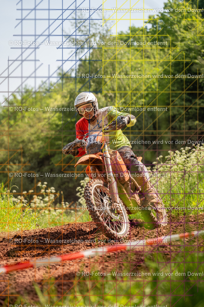 Wolfshausen 4 Lauf -1396 | Sportfotografie von RO-Fotos: Motorsport, Motocross, Enduro, Laufveranstaltungen und Triathlon. Professionelle Fotos von Sportlern und Events. - Realisiert mit Pictrs.com