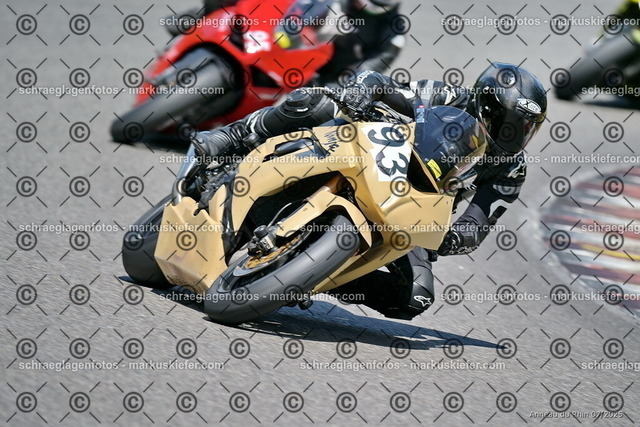 25bt04-0932 | markuskiefer.com - Realisiert mit Pictrs.com