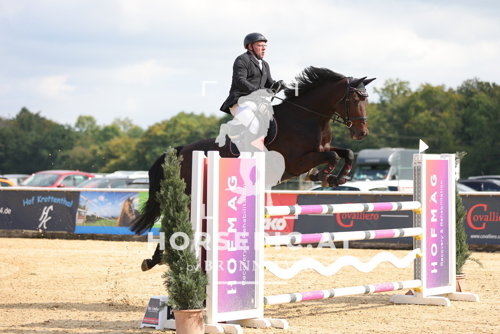 0P6A6997 | Willkommen bei Brunnmayr - Design & Fotografie – Ihrem Spezialisten für Reitturniere und Pferdeveranstaltungen in Oberösterreich, Salzburg und Bayern! Seit über 17 Jahren sind wir leidenschaftlich dabei.