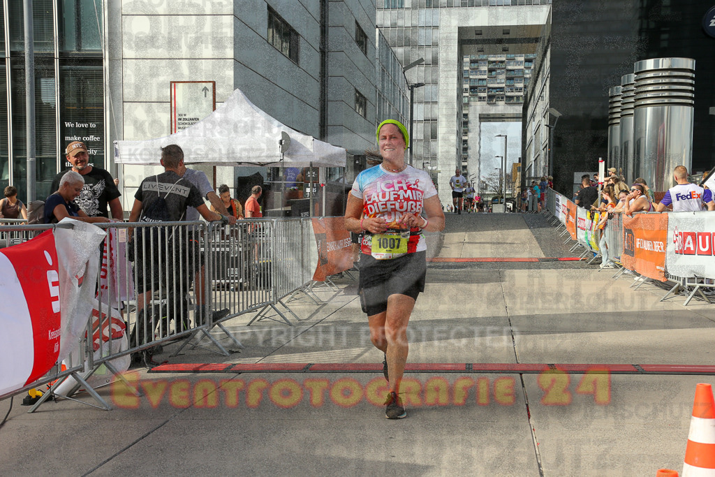 250920_1541_EX1_0442 | Sportfotografie im Rhein-Sieg Kreis, Köln, Bonn, NRW, Rheinland Pfalz, Hessen, etc. Unser Tätigkeitsfeld umfasst den Laufsport vom Volkslauf über den Marathon, Duathlon, Triathon bis zum Ultralauf wie Kölnpfad Ultra oder Schindertrail.