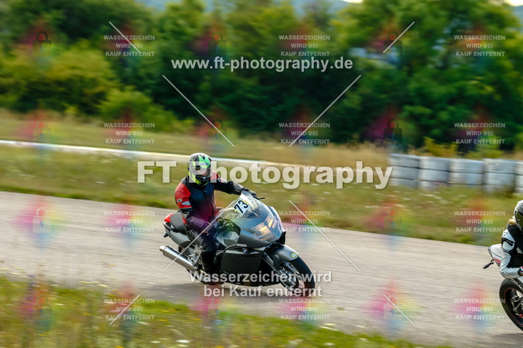 Chambley Juli-0139 | Hier findet Ihr Bilder von Touristenfahrten auf der Nürburgring Nordschleife oder von anderen Veranstaltungen die ich besucht habe. Viel Spass beim Durch Schauen 
