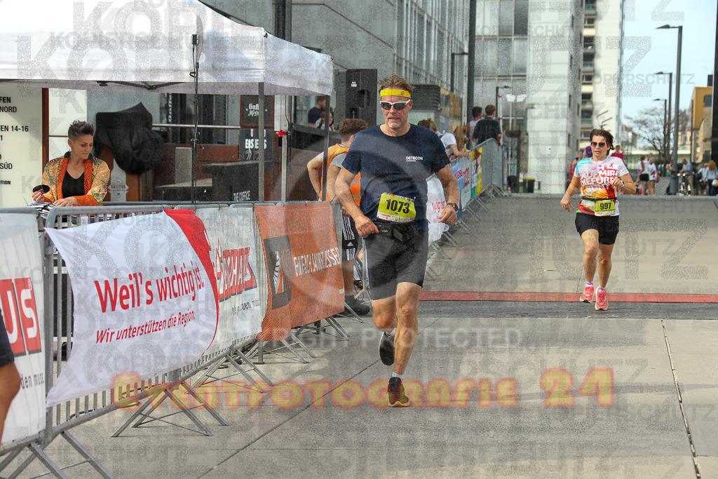 250920_1528_EX1_9612 | Sportfotografie im Rhein-Sieg Kreis, Köln, Bonn, NRW, Rheinland Pfalz, Hessen, etc. Unser Tätigkeitsfeld umfasst den Laufsport vom Volkslauf über den Marathon, Duathlon, Triathon bis zum Ultralauf wie Kölnpfad Ultra oder Schindertrail.