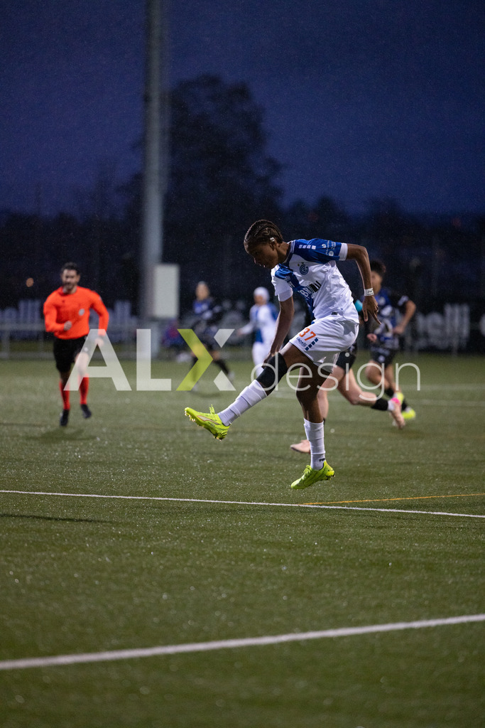 Fußball I Frauen I Saison 2025-2026 I AXA Women's Super League | Women I 14. Spieltag I Grasshoppers Club Zürich - FC Zürich I 14.02.2026 | 37 Sury Lamontana Charon (IT) (GC Zürich) – Angriff - Realisiert mit Pictrs.com