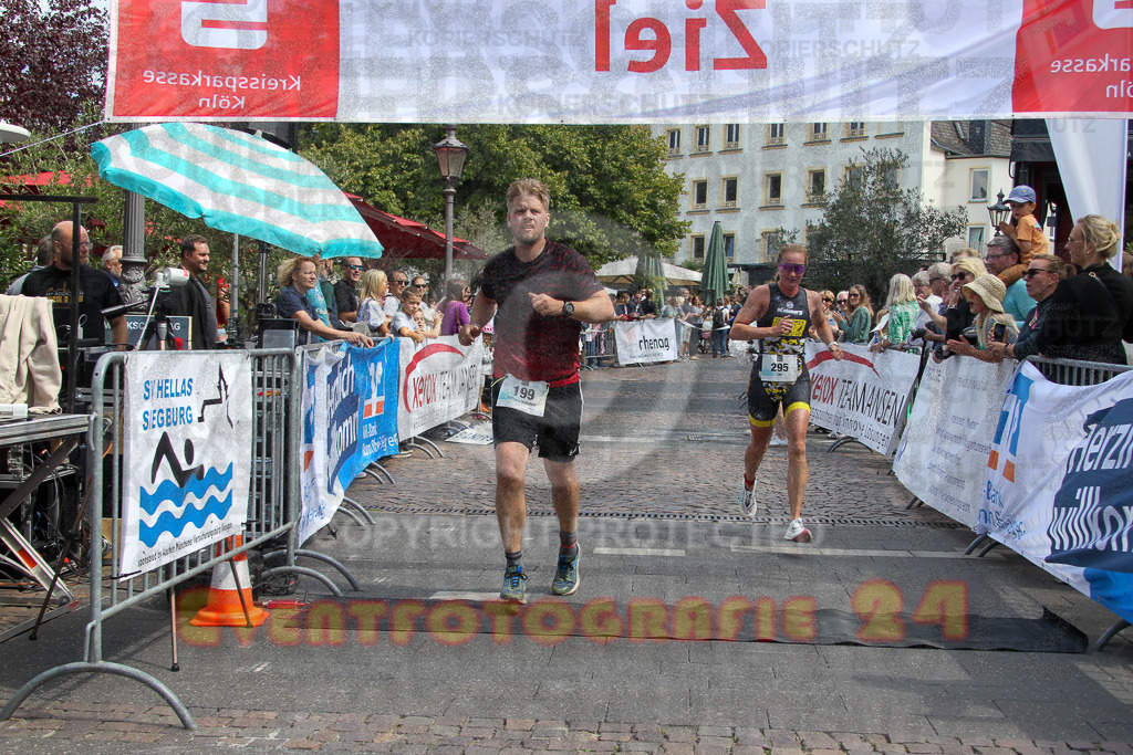 250824_1319_EV4_0090 | Sportfotografie im Rhein-Sieg Kreis, Köln, Bonn, NRW, Rheinland Pfalz, Hessen, etc. Unser Tätigkeitsfeld umfasst den Laufsport vom Volkslauf über den Marathon, Duathlon, Triathon bis zum Ultralauf wie Kölnpfad Ultra oder Schindertrail.
