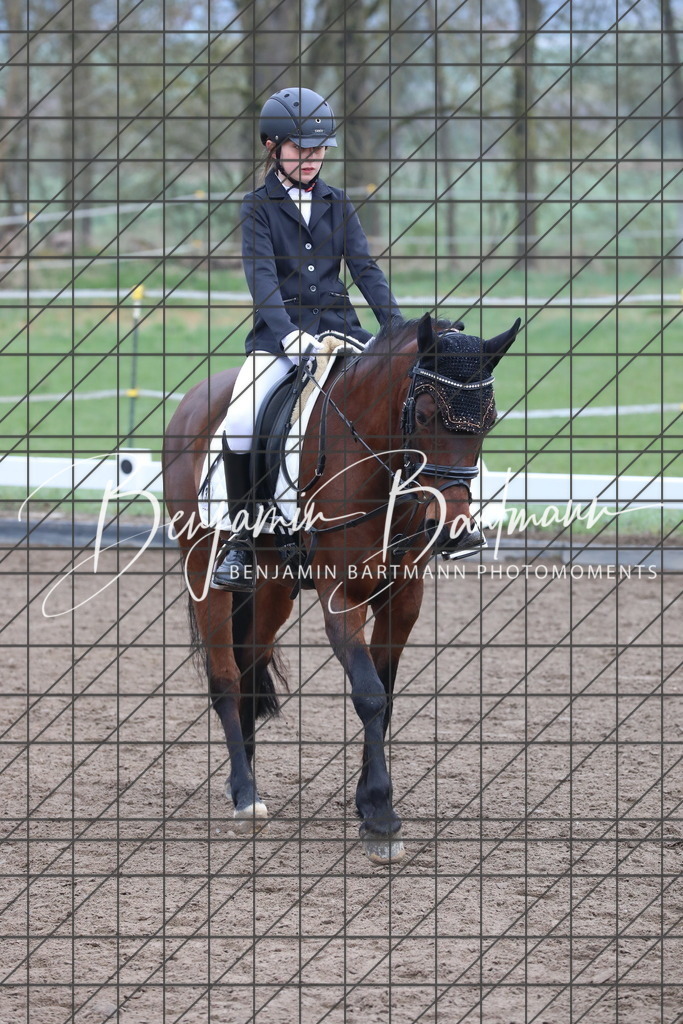 AZ2A3644 | Benjamin Bartmann Photomoments