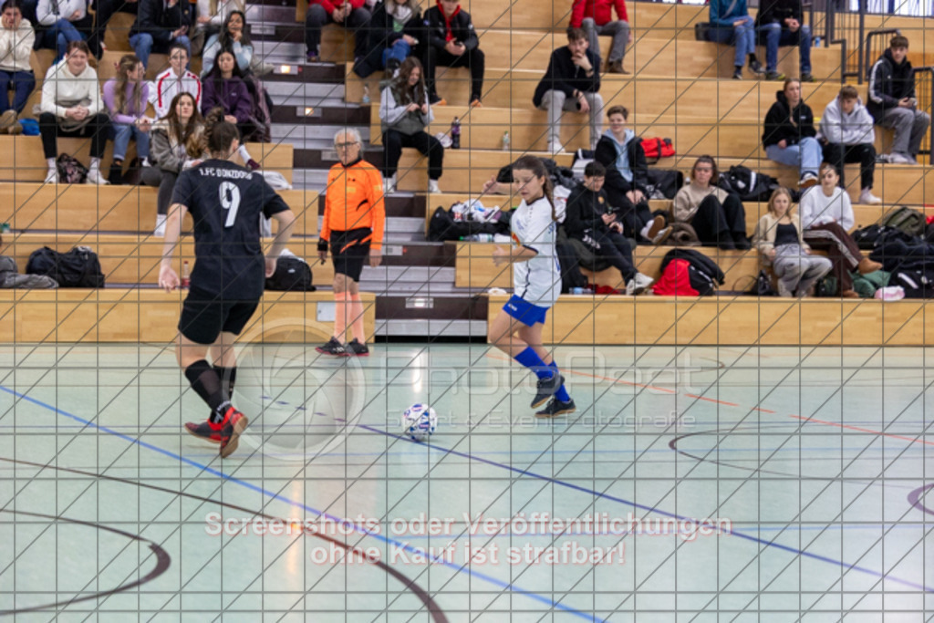 20260110_154933_0147 | SGM Wendlingen-Ötlingen vs. 1.FC Donzdorf II, Spiel um Platz 3Frauen-Hallenbezirksmeisterschaft in der Donzdorfer Lautertalhalle - 10.01.2026,Foto: PhotoPeet-Sportfotografie/Peter Harich