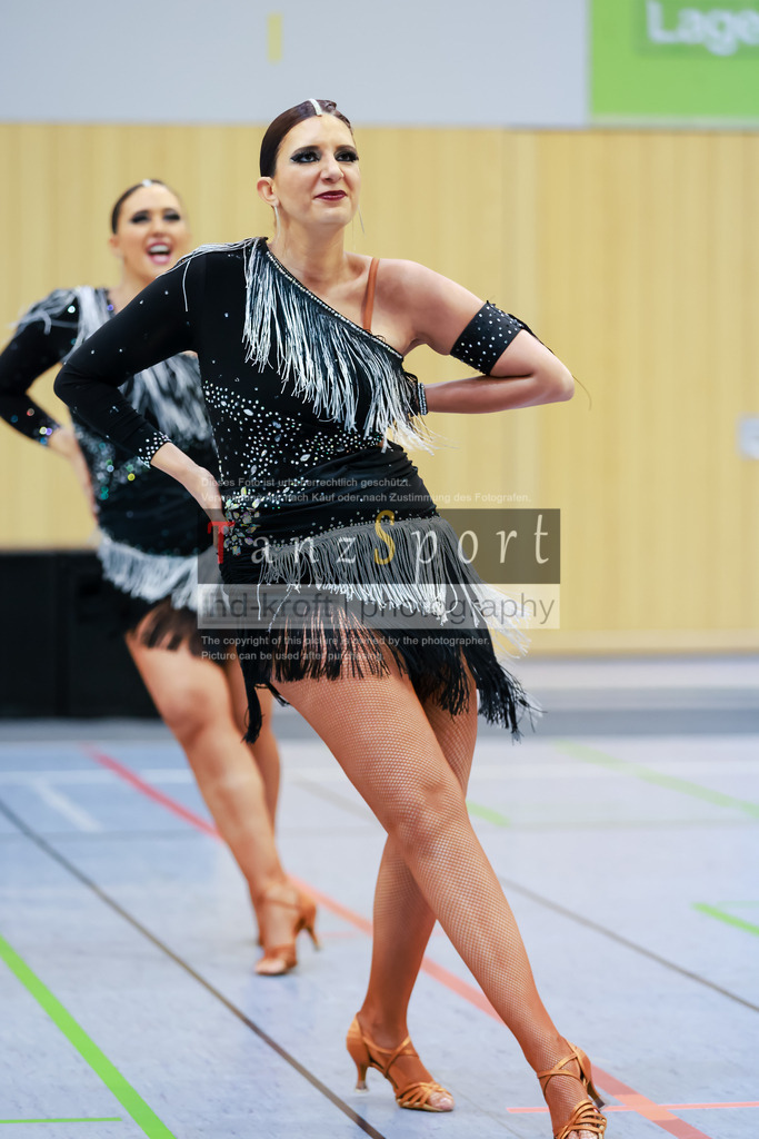 20260307_Solo-Forma_BL2_Nbg09585 | Tanzsportbilder, Standardtanz, Lateintanz, WDSF, DTV, LTVB, dancecomp, goc, hessen tanzt, blaues band der spree, walzer, tango, wiener walzer, slowfox, quickstepp, samba, rumba, cha-cha-cha, paso doble. jive, hd-kroft photography, turniertanzsport