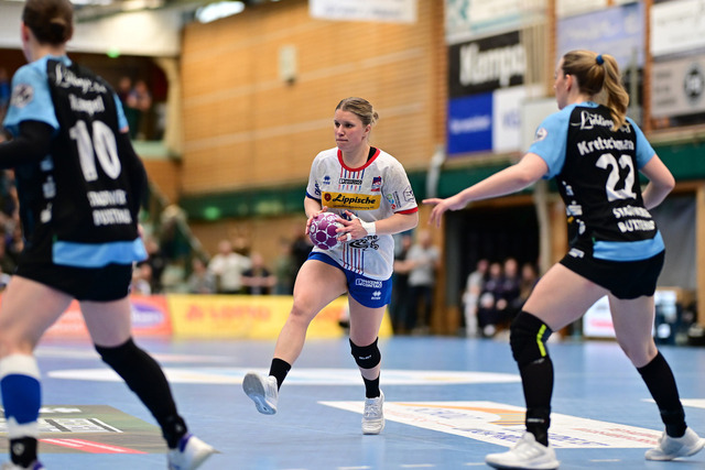 Handball I Frauen I Saison 2024-2025 I 1. HBF I 19. Spieltag I Buxtehuder SV - HSG Blomberg-Lippe I 25142 | Der Sportfotograf. - Realisiert mit Pictrs.com
