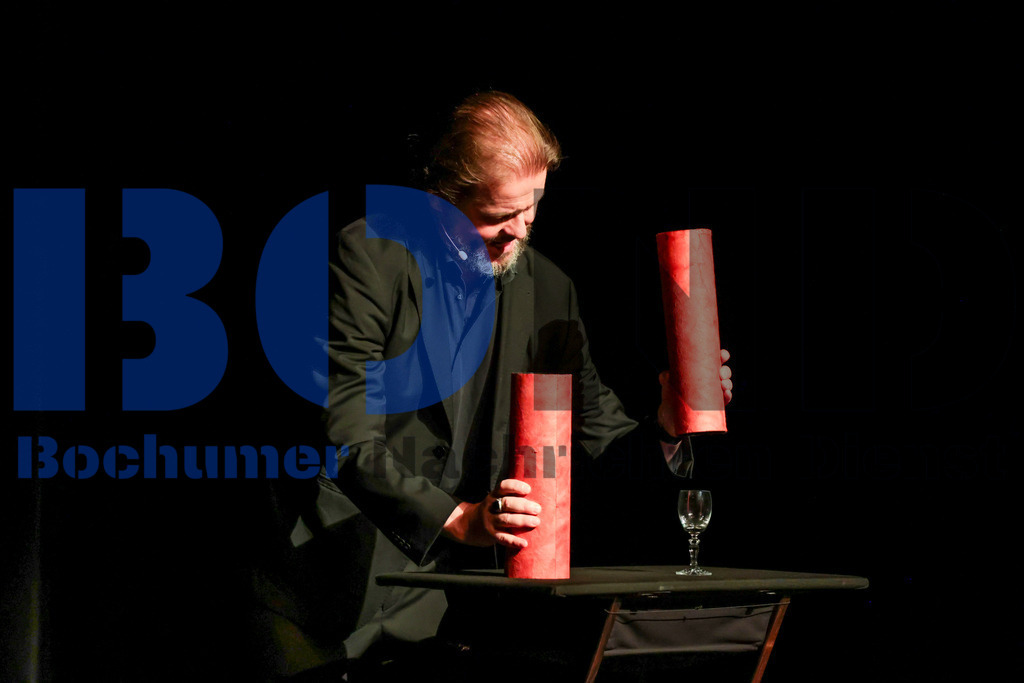 Magicon 2024  {date} -  | {headline}



(Foto: Sebastian Sendlak / BOND)

 - Realisiert mit Pictrs.com