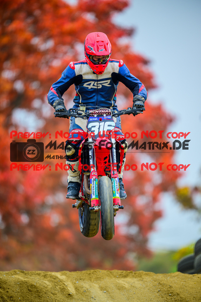 MaZZes_Fotomatrix_20251010_6007705_4122 | S3