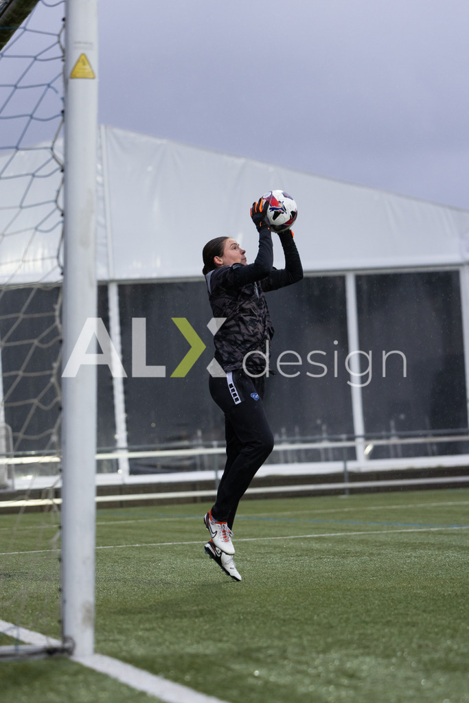 Fußball I Frauen I Saison 2025-2026 I AXA Women's Super League | Women I 14. Spieltag I Grasshoppers Club Zürich - FC Luzern I 14.02.2026 | 99 Lauren Kozal (US) (GC Zürich) – Tor - Realisiert mit Pictrs.com