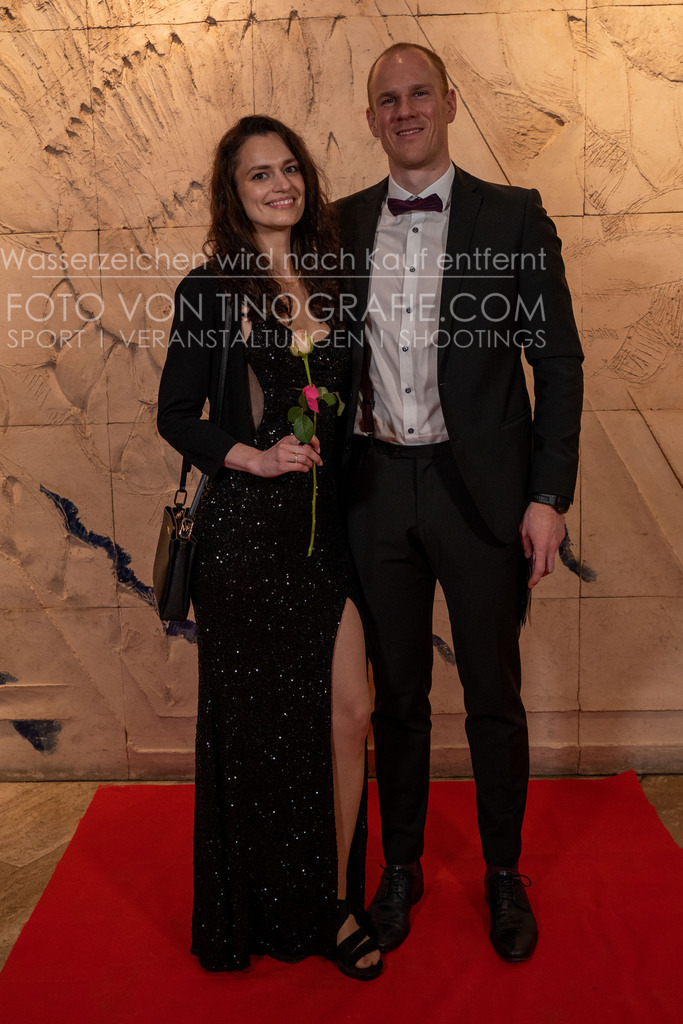 CCC_Frühlingsball_Teppich_byTINOGRRAFIE-99 | (c) TINOGRAFIE.COM
