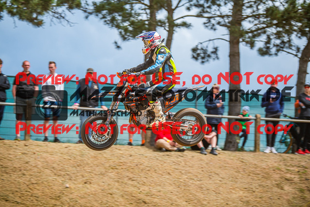 MaZZes_FotoMatrix_220528_3890 | Fotograf Mathias Schmid
Sportfotograf,
Eventfotograf,
Hochzeitsfotograf,
Portraitfotograf