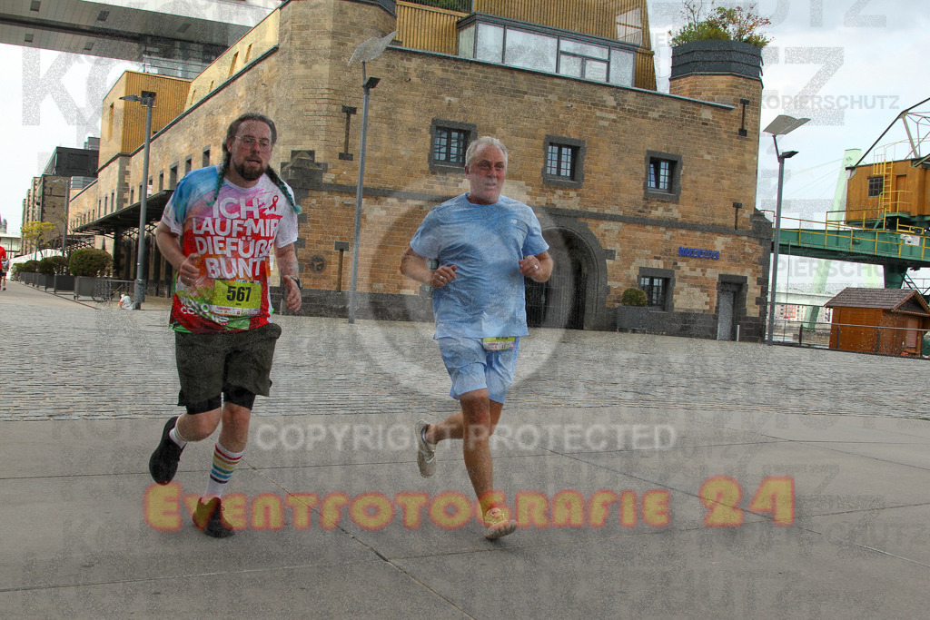 250920_1520_EV4_8515 | Sportfotografie im Rhein-Sieg Kreis, Köln, Bonn, NRW, Rheinland Pfalz, Hessen, etc. Unser Tätigkeitsfeld umfasst den Laufsport vom Volkslauf über den Marathon, Duathlon, Triathon bis zum Ultralauf wie Kölnpfad Ultra oder Schindertrail.