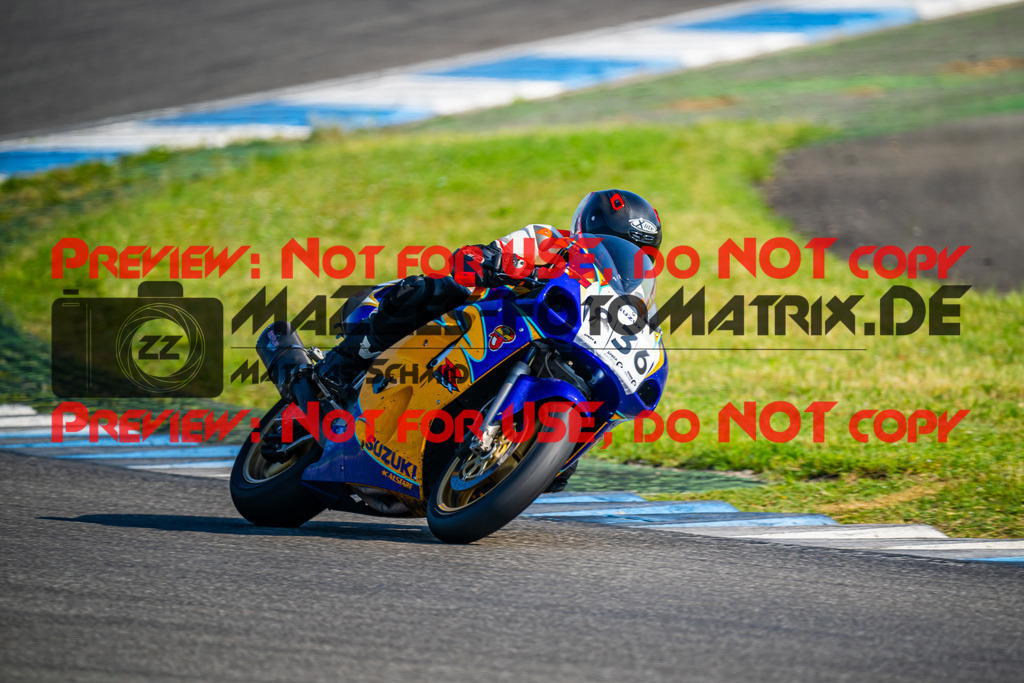 MaZZes_FotoMatrix_240520_6007705_2198 | ROT